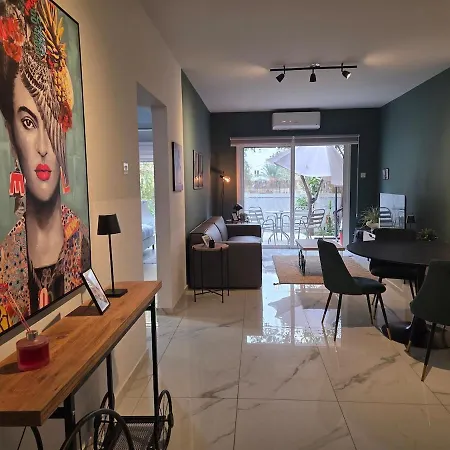 Pop Art By Staycom * Nicosia