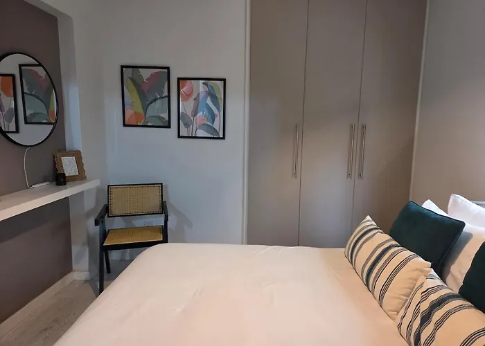 Apartment Pop Art By Staycom Nicosia